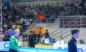 Huyền thoại billiard Dick Jaspers lên tiếng bảo vệ khán giả Việt Nam tại World Cup carom 3 băng